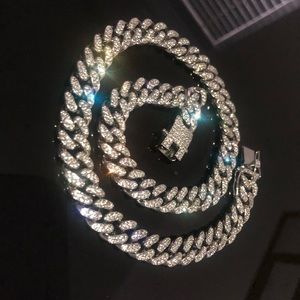 UNISEX Cuban link plated white gold  10mm 20”